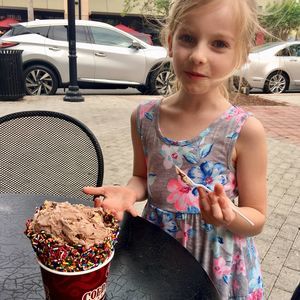 Meet your Posher, Melissa